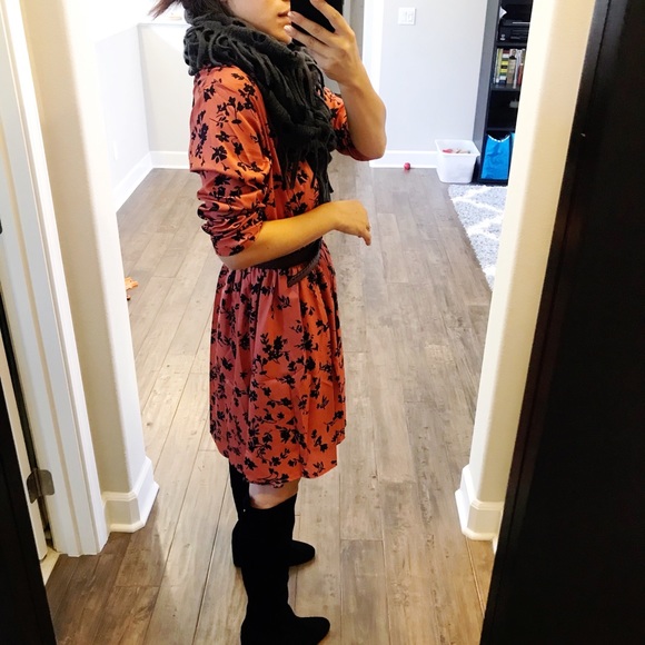 The Autumn dress - Picture 3 of 4